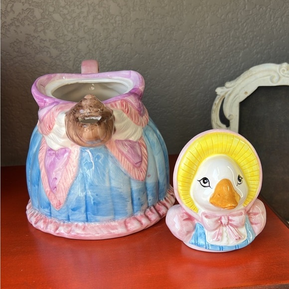Vintage Mother Goose tea pot - Picture 6 of 6